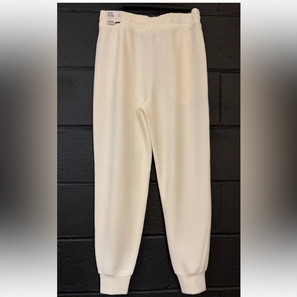 DSG Women's Everyday High Rise Ottoman Jogger Sweatpants Light Cream SMALL NWT - Picture 5 of 9
